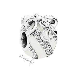 EUC Pandora 2018 Black Friday Sterling Silver White Ornament Charm